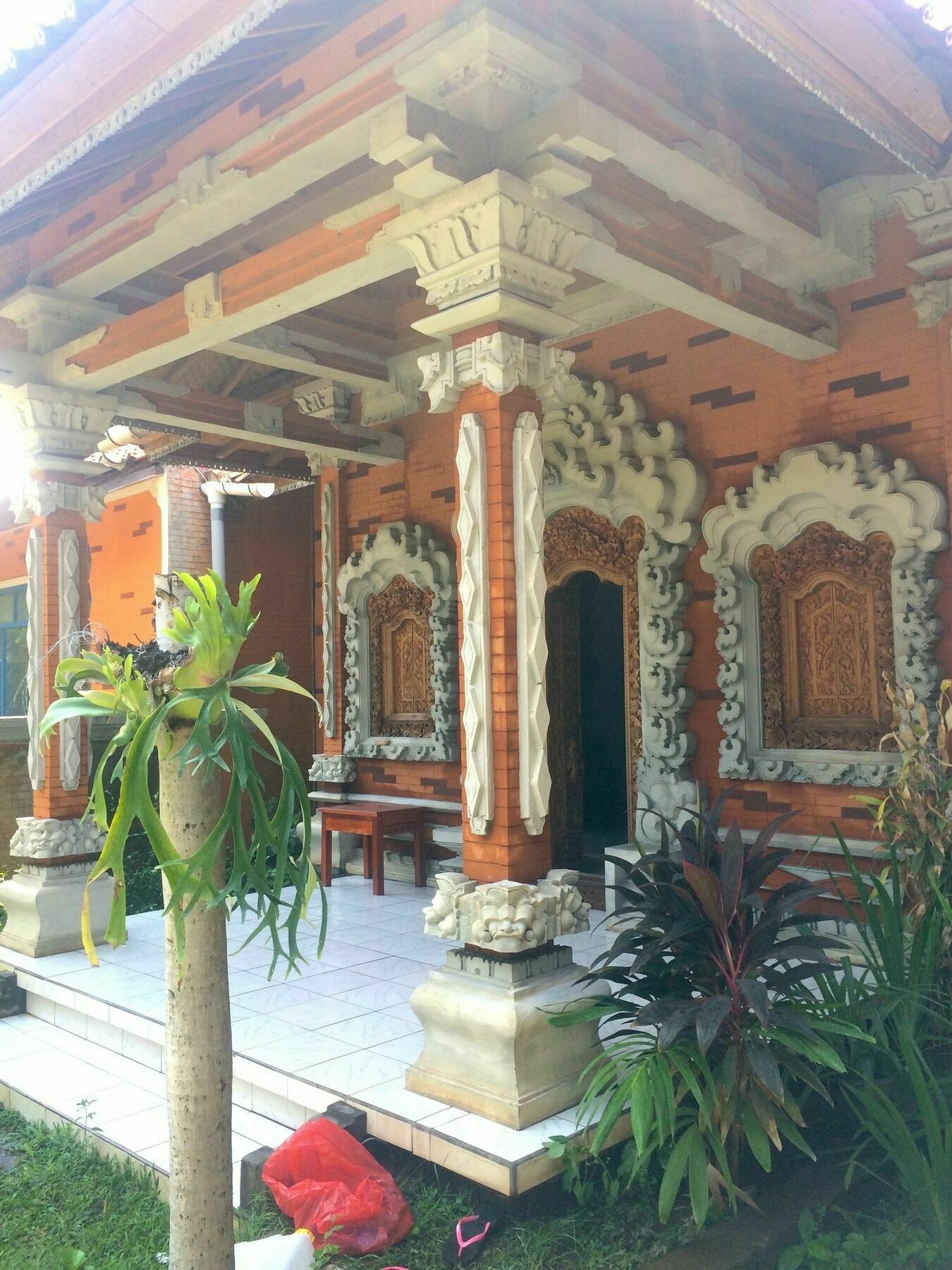 Lovina Palace Exterior photo